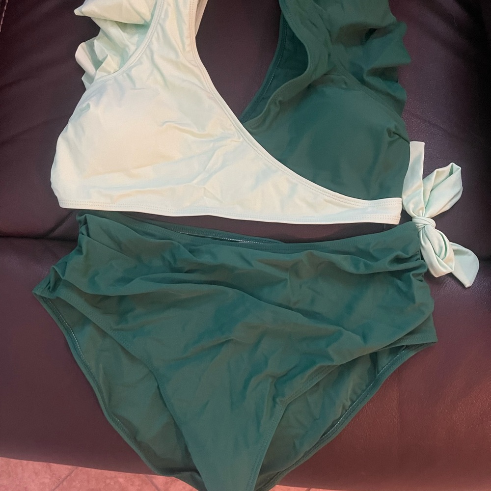 Two-Tone Green Bikini Set